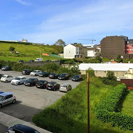 Fozlidays! Apartamento, Parking & Relax アパート フォス